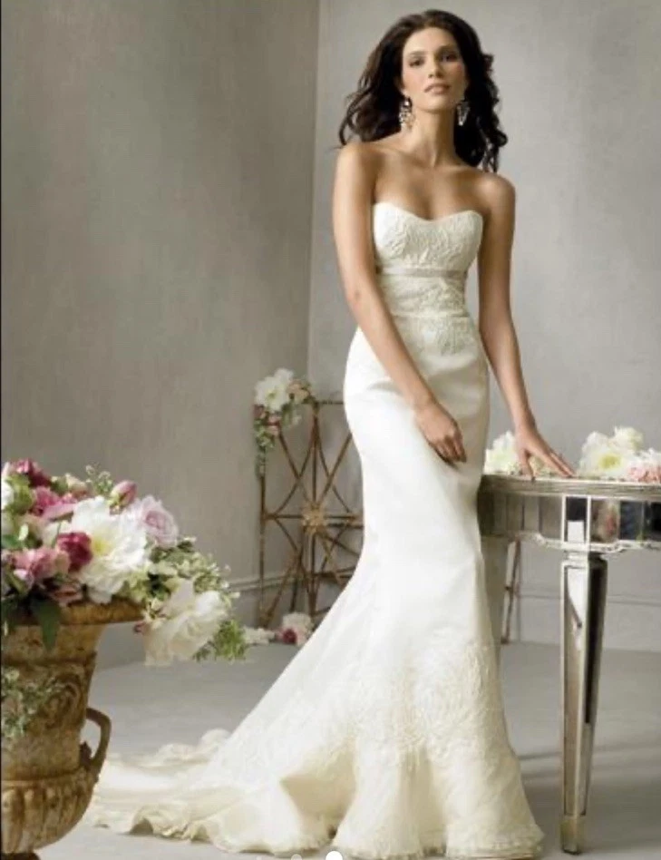 Vestido de novia Jim Hjelm Couture 8709 seda satinado organza sin tirantes sirena 6 Foto 2 de 4