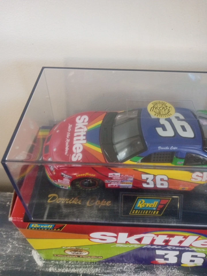 Q4-50 Derrike Cope #36 Skittles 1997 Pontiac Grand Prix - Revell Foto 2 de 4