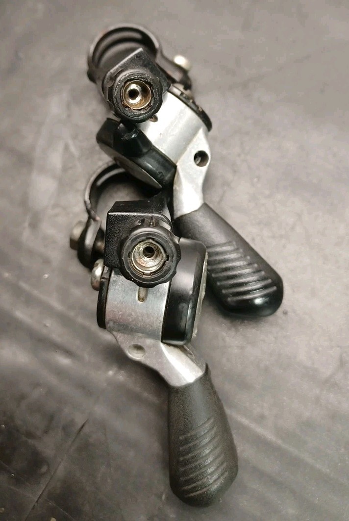 Shimano Deore Shifters SL-MT62 Light Action Shift Levers 7s SIS