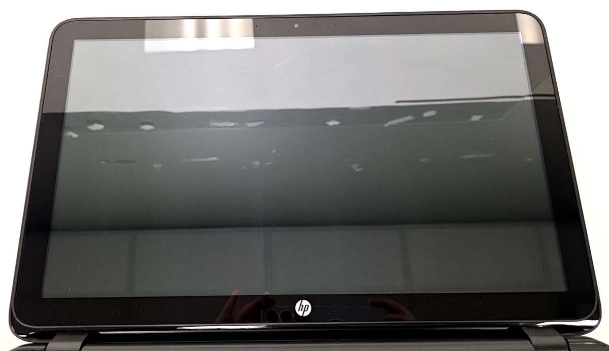 HP 15 Notebook | Touchscreen| i3-4030U| 4GB RAM| 750GB HDD| Linux