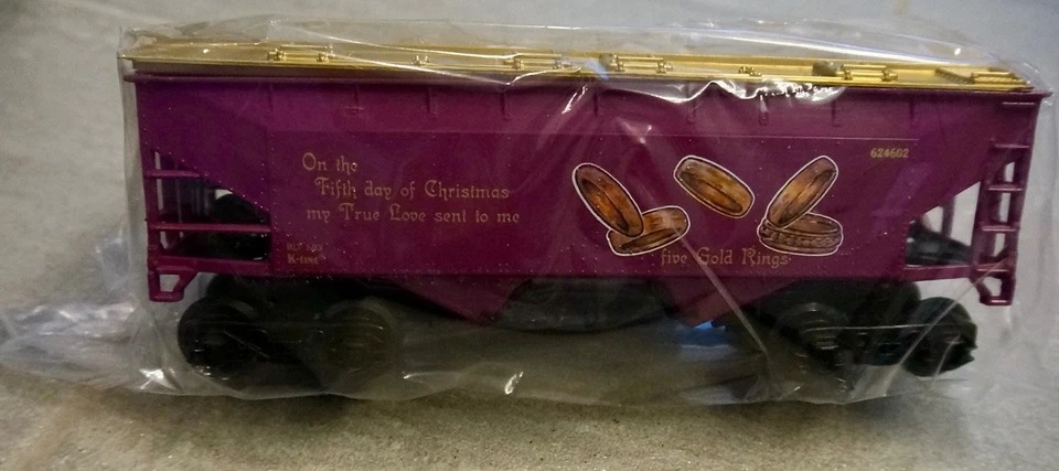 K-Line Twelve Days of Christmas Freight Cars Days 5, 7, & 8-NEW - Image 2 of 4