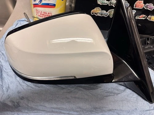 12/19 BMW F30 Front Right Passenger Side Door Mirror AssemblyWhite/ Black