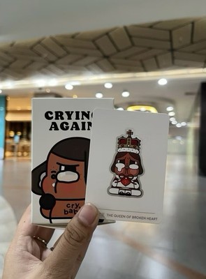 SECRET - POP MART CRYBABY Crying Again - QUEEN OF BROKEN