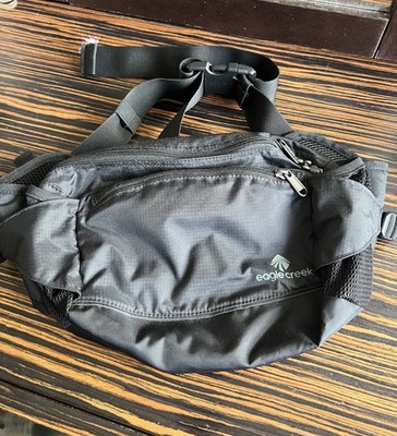 Eagle Creek Travel Gear Fanny Pack Black Hiking Walking Adjustable
