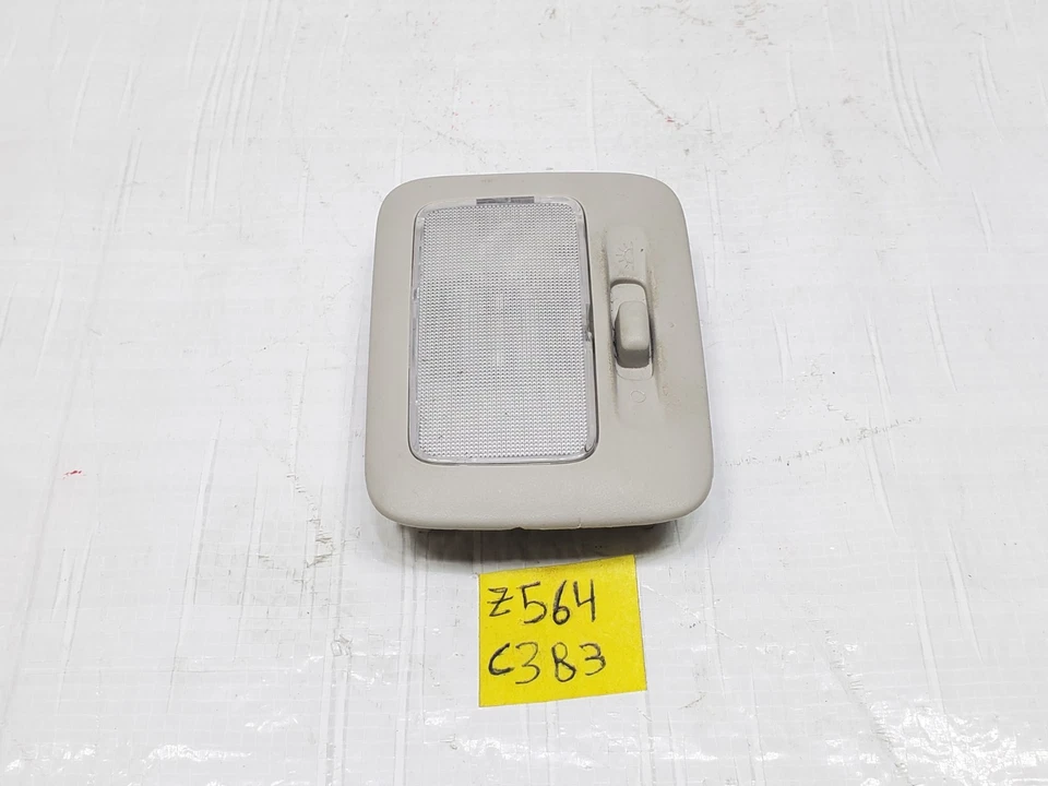 2014-2024 Mitsubishi Mirage console aéreo cúpula de leitura lâmpada 8401A149ZZ - Imagem 2 de 4