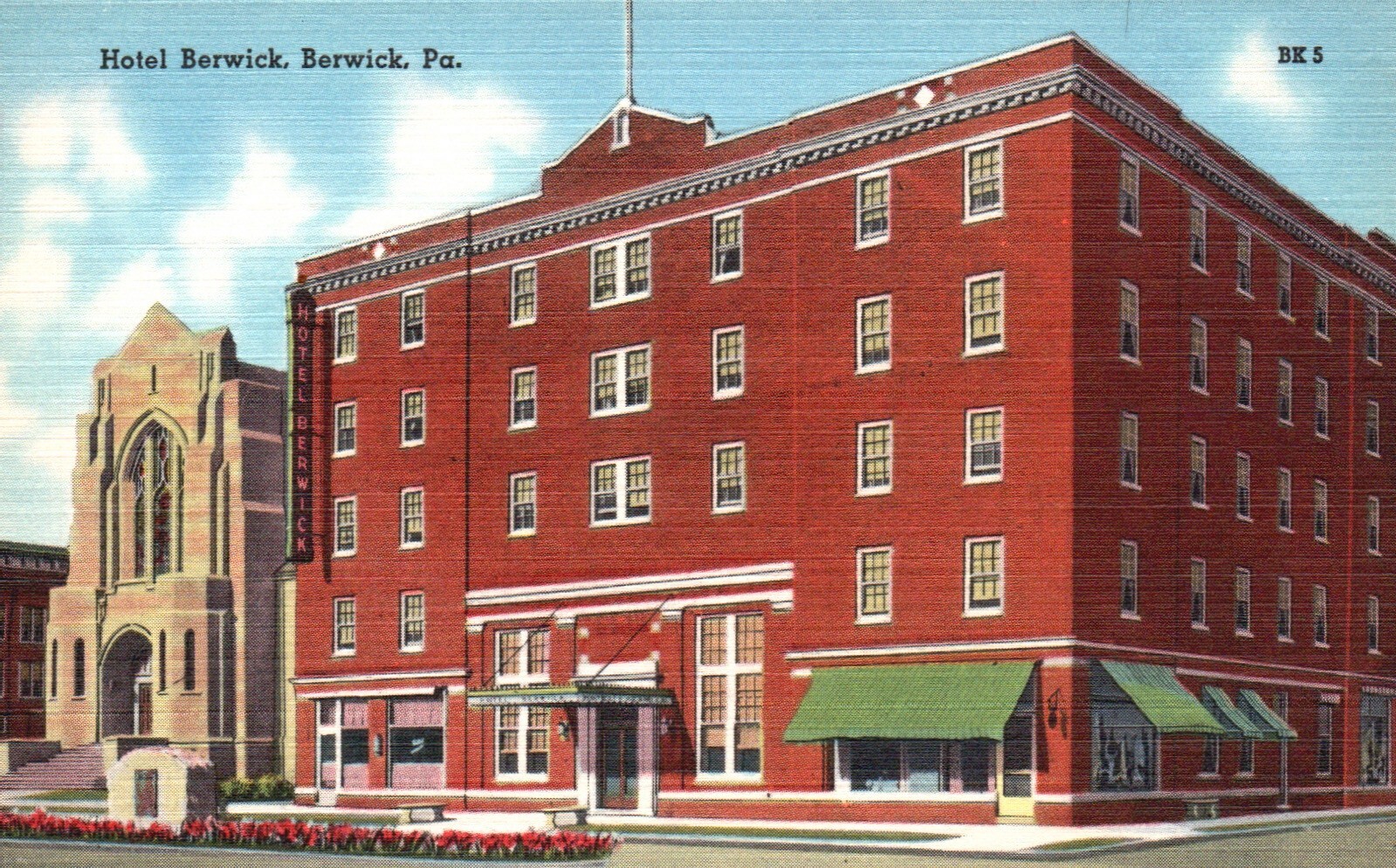 Postcard PA Berwick Pennsylvania Hotel Berwick Linen Vintage PC e3896