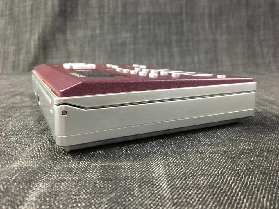 (NEW) TASCAM CD-GT2 Portable CD Guitar Trainer from Japan in Good Condition - Image 4 of 4