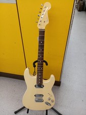 FENDER JAPAN SCANDAL MAMI STRAT RW VWT OMOC tipo Stratocaster
