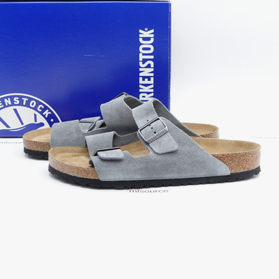 Size 10-10.5 Men's / EUR 43 Birkenstock Arizona Soft Footbed Suede