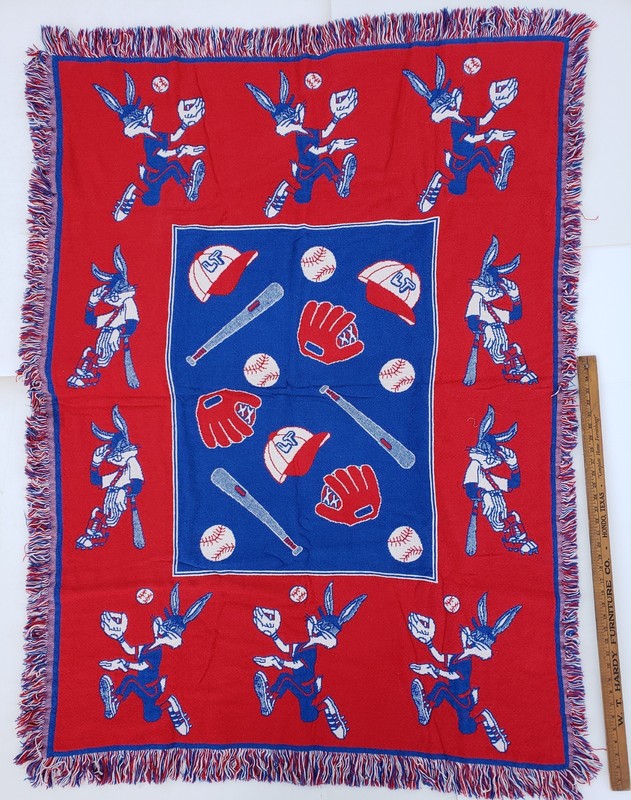 VINTAGE BUGS BUNNY BASEBALL REVERSIBLE BLANKET ACME SPORT, COTTON 5.5' X 4'