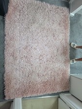 pink rug 120x170 sienna home collection good condition used in spare room