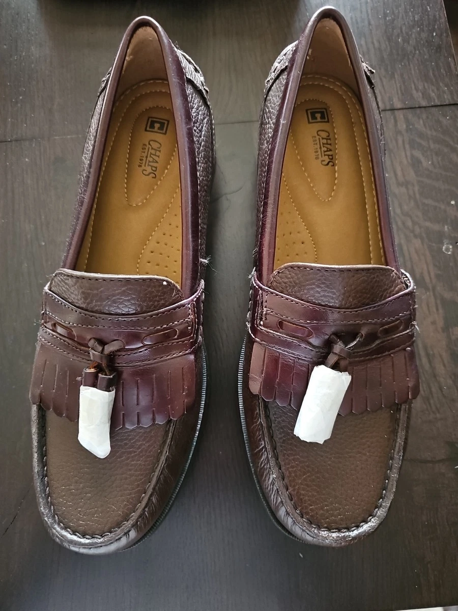 Kiltie Loafers In Men display picture 2