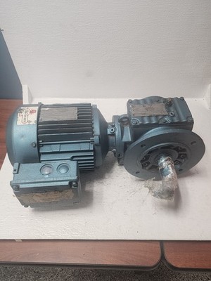 SEW-EURODRIVE Parallel Shaft Gearmotor 3F57/D190L4 New 16.47:1 DFT90L4 2HP  3PH