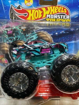 HOT WHEELS MONSTER TRUCKS 2026 FREESTYLE WRECKERS 6/11 1999 NISSAN