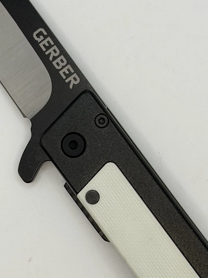 Cuchillo de clip plegable Gerber Quadrant con incrustación blanca G10 nuevo 30-001703 Foto 3 de 4