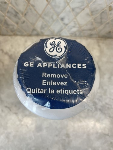 Sealed GE Smart Water Filtration MWF Cartridge Refrigerator Replacement Filter - Picture 2 of 3