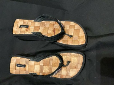 xhilaration flip flops