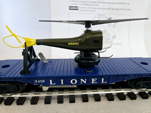 Lionel Postwar O Gauge 3419 Marine Operating Helicopter and Flat Car Train - Picture 2 of 9