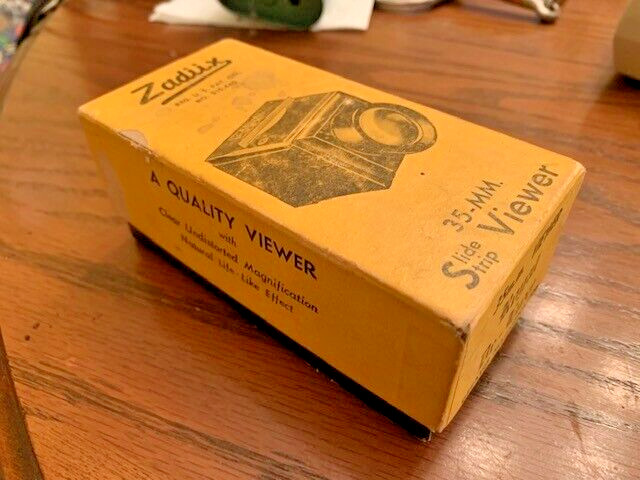 Zadiix Slide Strip Viewer Royal De-Luxe Bakelite with Box