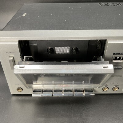 Fisher Studio Standard Stereo Cassette Deck Model CR-110 WORKS