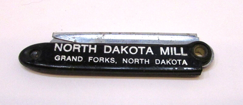 Old 1950's North Dakota Maid Flour Grand Forks ND Mill Black USA Pocket Knife - Picture 2 of 3