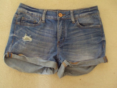 Womens Shorts SO Favorite Curvy Shortie 