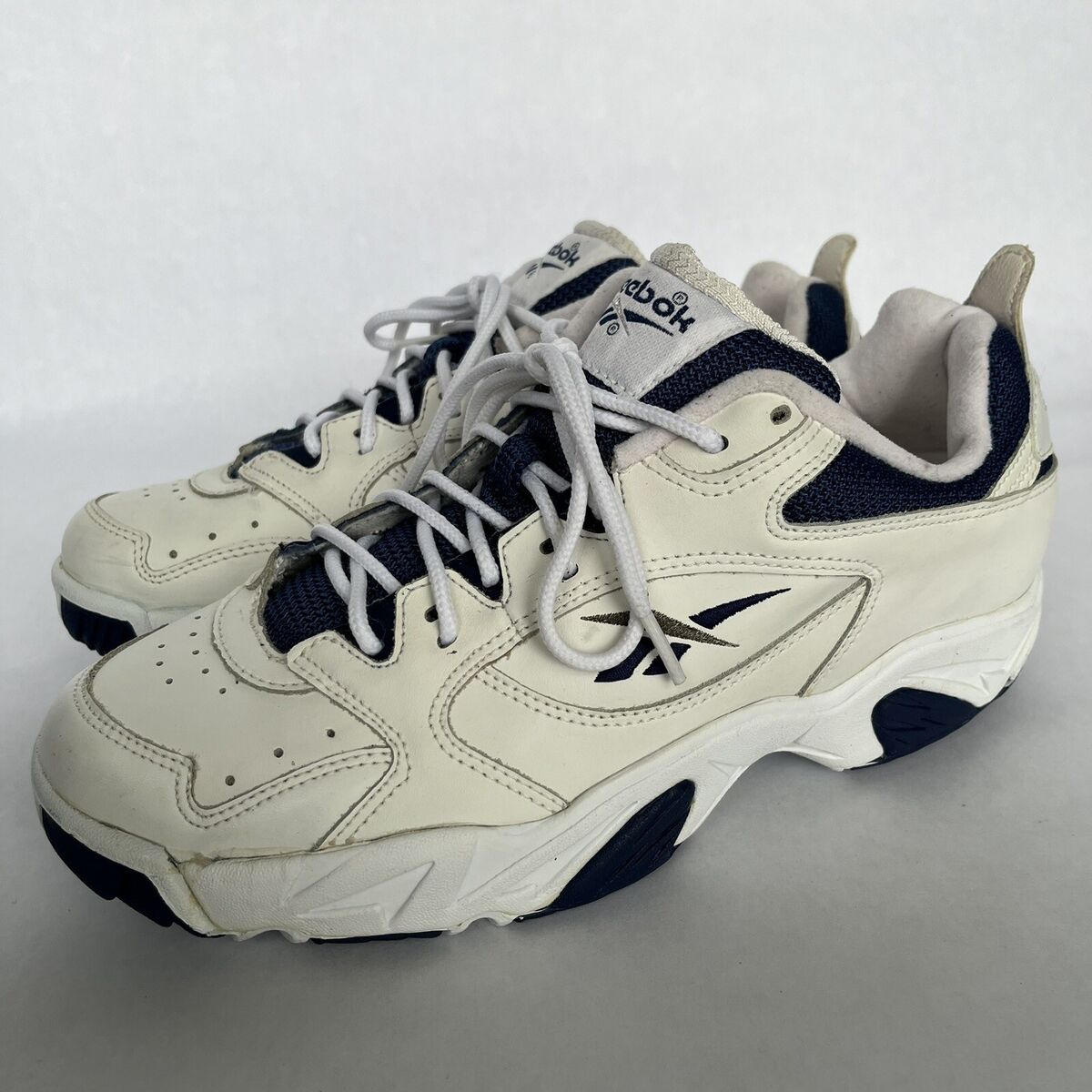 Vintage Reebok Mens Tennis Shoes DAD White Blue 90's EUC Vintage Reebok Mens Tennis Shoes DAD White Blue 90's EUC