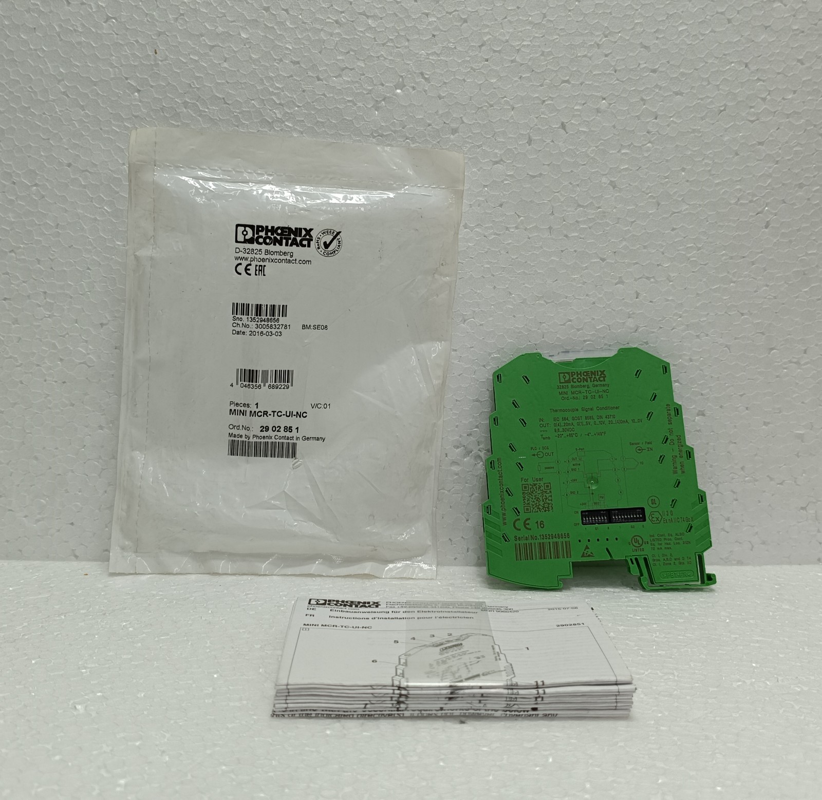 Phoenix Contact 2902851 MINI MCR-TC-UI-NC Temperature Transducer Signal Converte