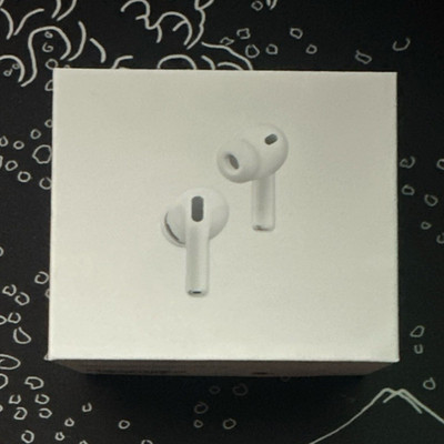 Apple AirPods Pro Active Noise Cancellation True Wireless In-Ear, White + Case
