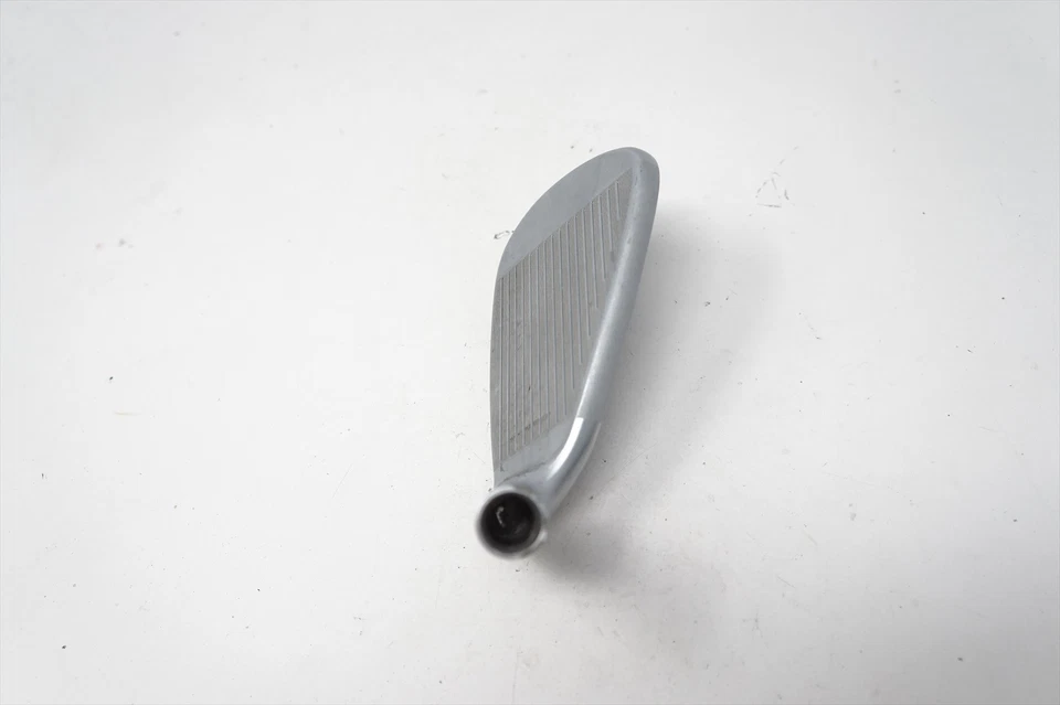 Cleveland Launcher CBX 34* #8 Iron Club Head Only 1219254 Foto 4 de 4