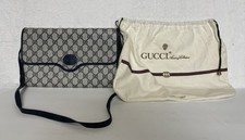 Gucci Vintage Navy Blue cross body Bag Logo Leather Trim Key Gold Hardware GG