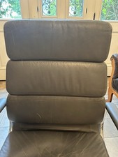 Vitra Eames EA219, selten in