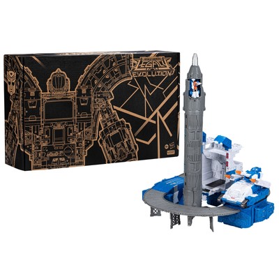 Transformers Generations wählt Titan Class Guardian Roboter & Mond-Tread