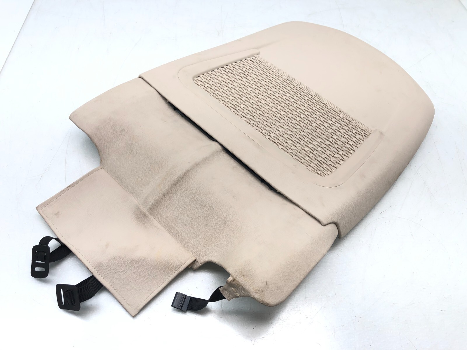 2014-2019 MASERATI GHIBLI S RIGHT PASSENGER FRONT SEAT BACK PANEL COVER OEM.
