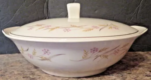 Universal Ballerina Harvest Covered Casserole Dish or Serving Bowl w Lid Vintage
