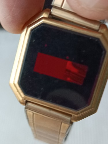 VINTAGE LONGINES LED QUARTZ WATCH CASE AND COMPLETE STRAP FREE SHIPPING¡¡¡¡ - Picture 5 of 6