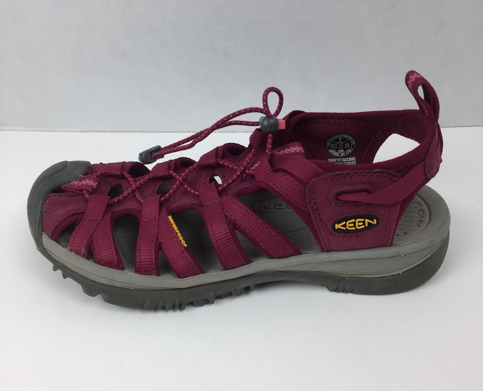 keen whisper water shoes