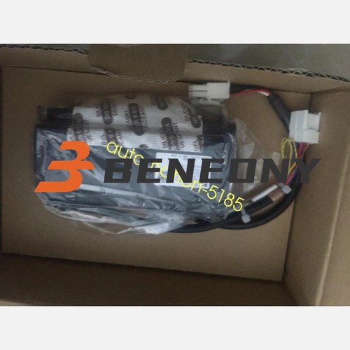 NEW YASKAWA SERVO MOTOR SGMAV-02ANA-YR1A SGMAV02ANAYR1A FREE EXPEDITED SHIPPING - Picture 1 of 1