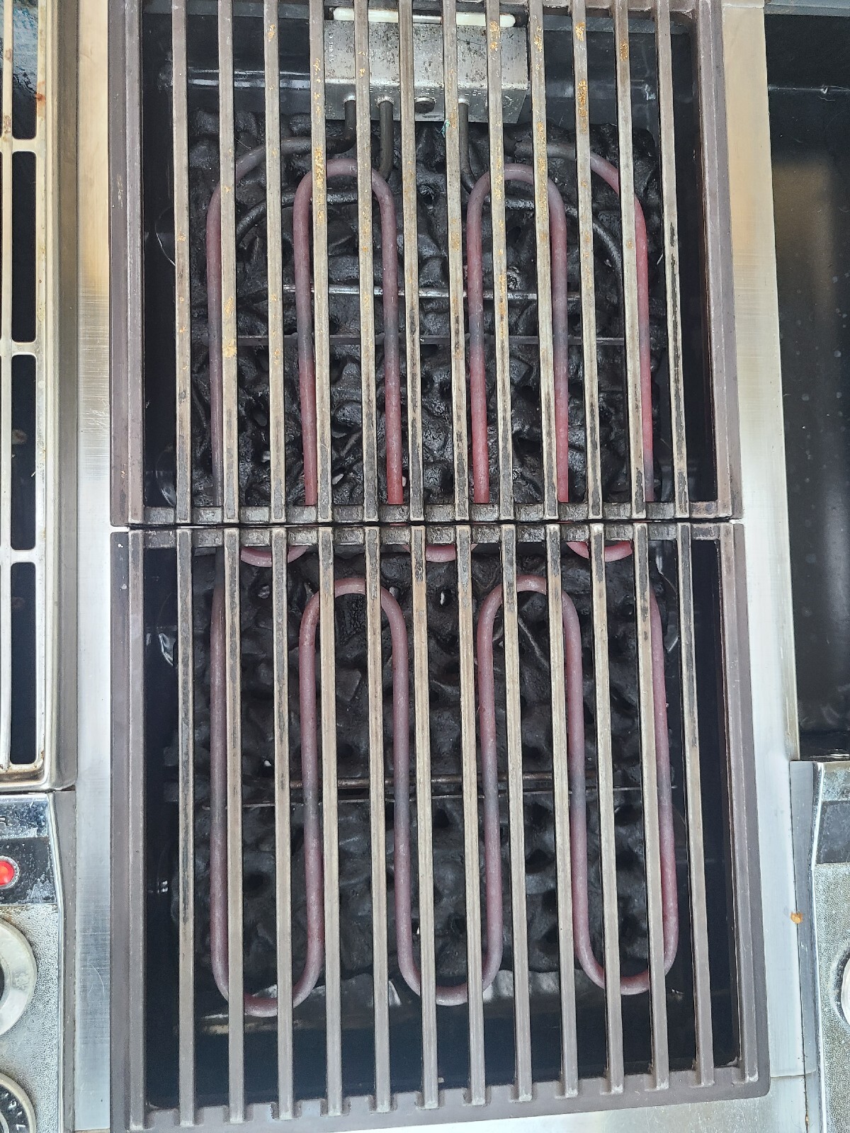 Jenn Air 48in c301 Stainless Steel downdraft 3 bay cooktop with Grill