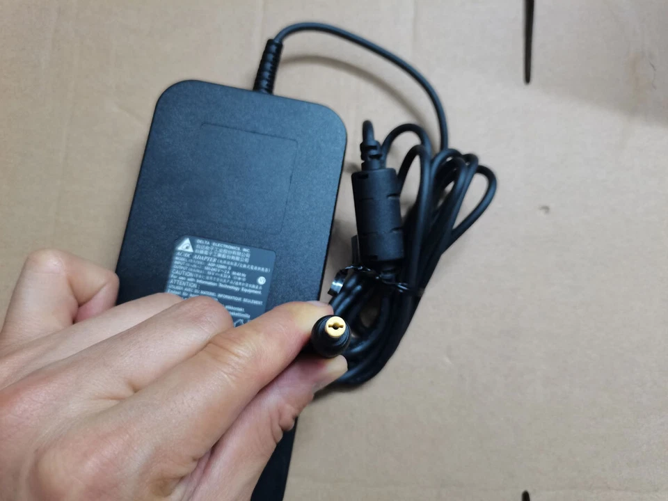 Adaptador Original Para Acer Predator Z271U Z301C Delta 19V 6.32A ADP-120RH D 120W Foto 2 de 4