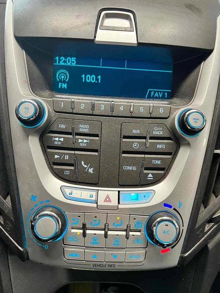 Alternador usado compatible con: Chevrolet Equinox 2012 2,4 grado A Foto 2 de 4