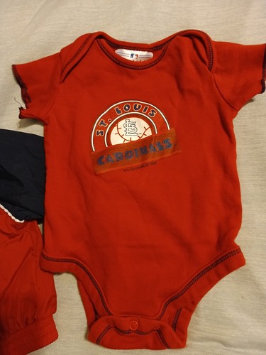 St. Louis Cardinals Jacket and Baby one piece 6-9M - Picture 3 of 4
