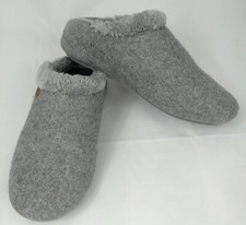 Freewaters Women's Slippers Size 8 Nia Gray Vegan Fur Lining