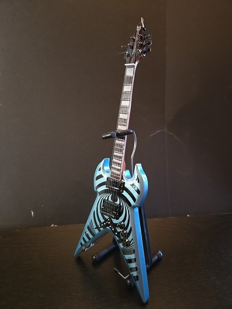 Axe Heaven Mini Guitar Zakk Wylde | eBay
