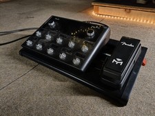 Fender ToneMaster Pro, Inkl. Wah Pedal, Effekt Board, Box (2000 Watt) und Tasche