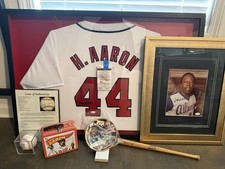 Hammertime! Top 10 Hank Aaron Cards 27