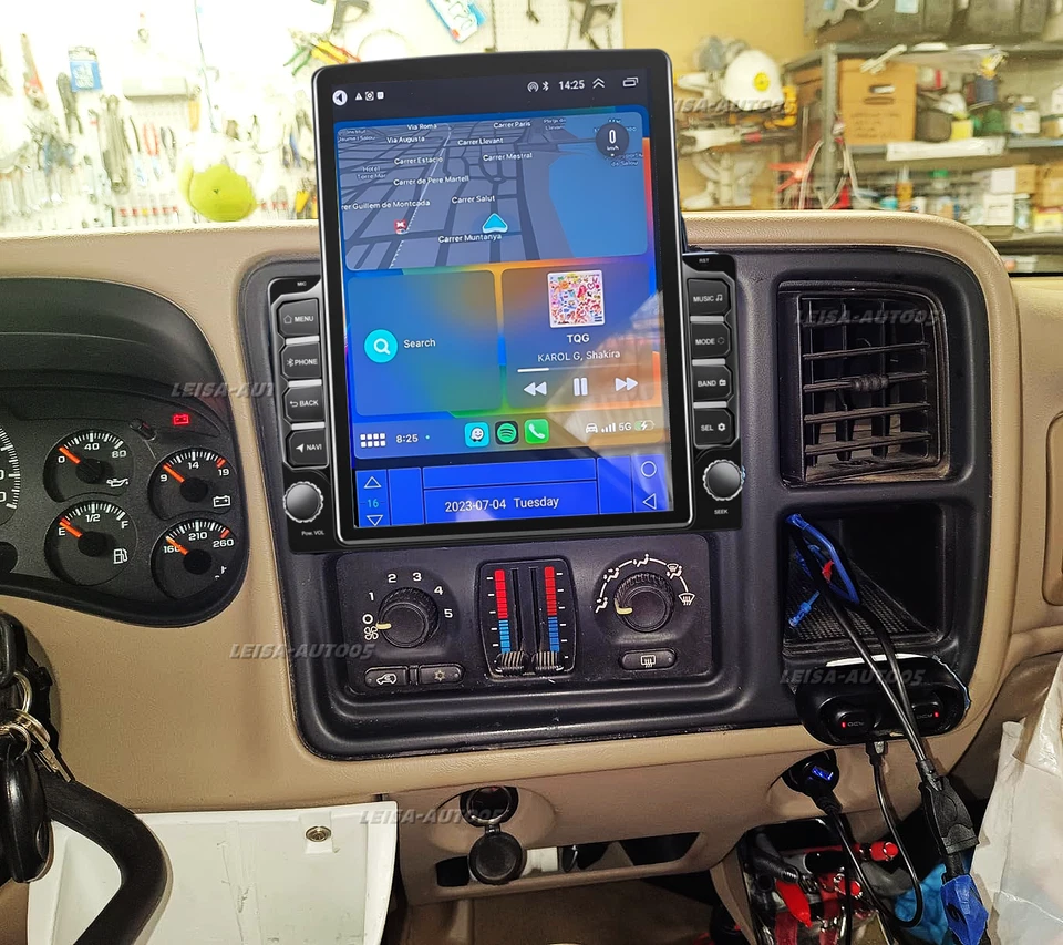 9.7" Carplay For Cadillac Escalade 2003-2006 Android14 Car Stereo Radio GPS WIFI - Image 3 of 4