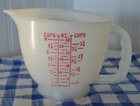 VINTAGE TUPPERWARE 4 CUP MEASURING CUP 1977 2 SIDED 1 LITER VGC