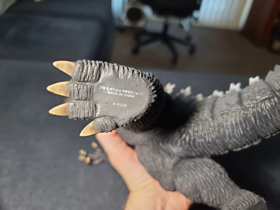 X-Plus Godzilla 2004 Toho 30cm Series (Godzilla Final Wars) - Image 4 of 4