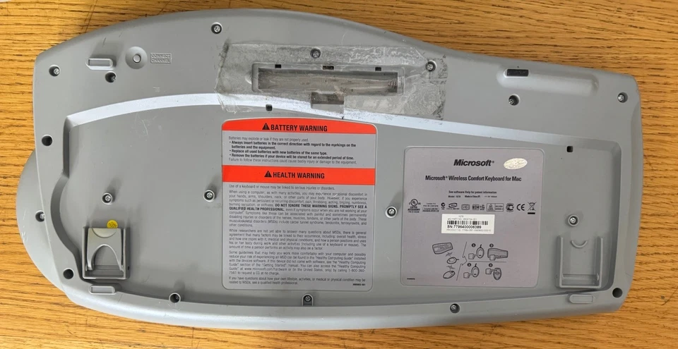 Microsoft Wireless Comfort Keyboard 4000 Gray Silver keyboard & mouse only - Image 3 of 4